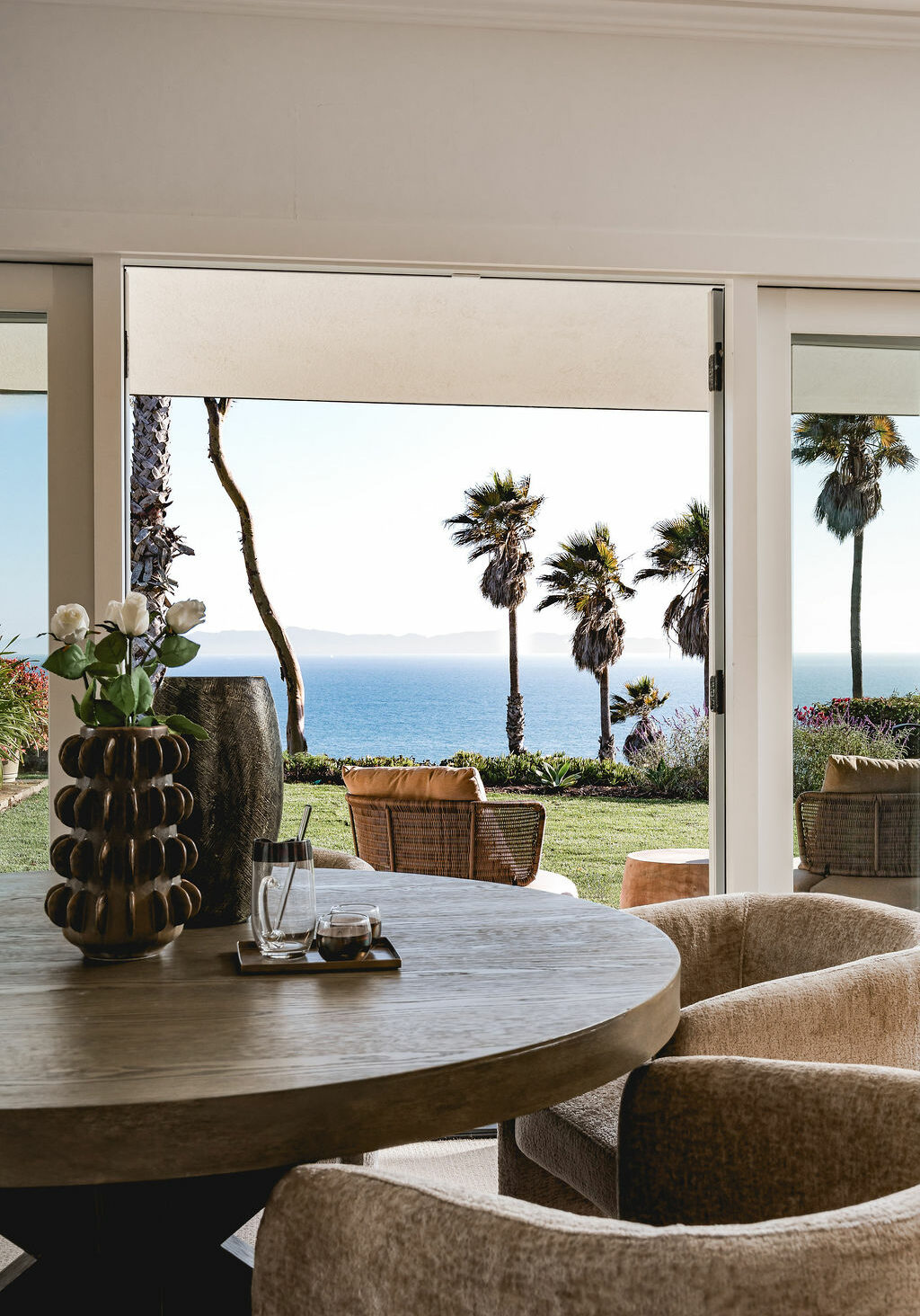 12_Dining View